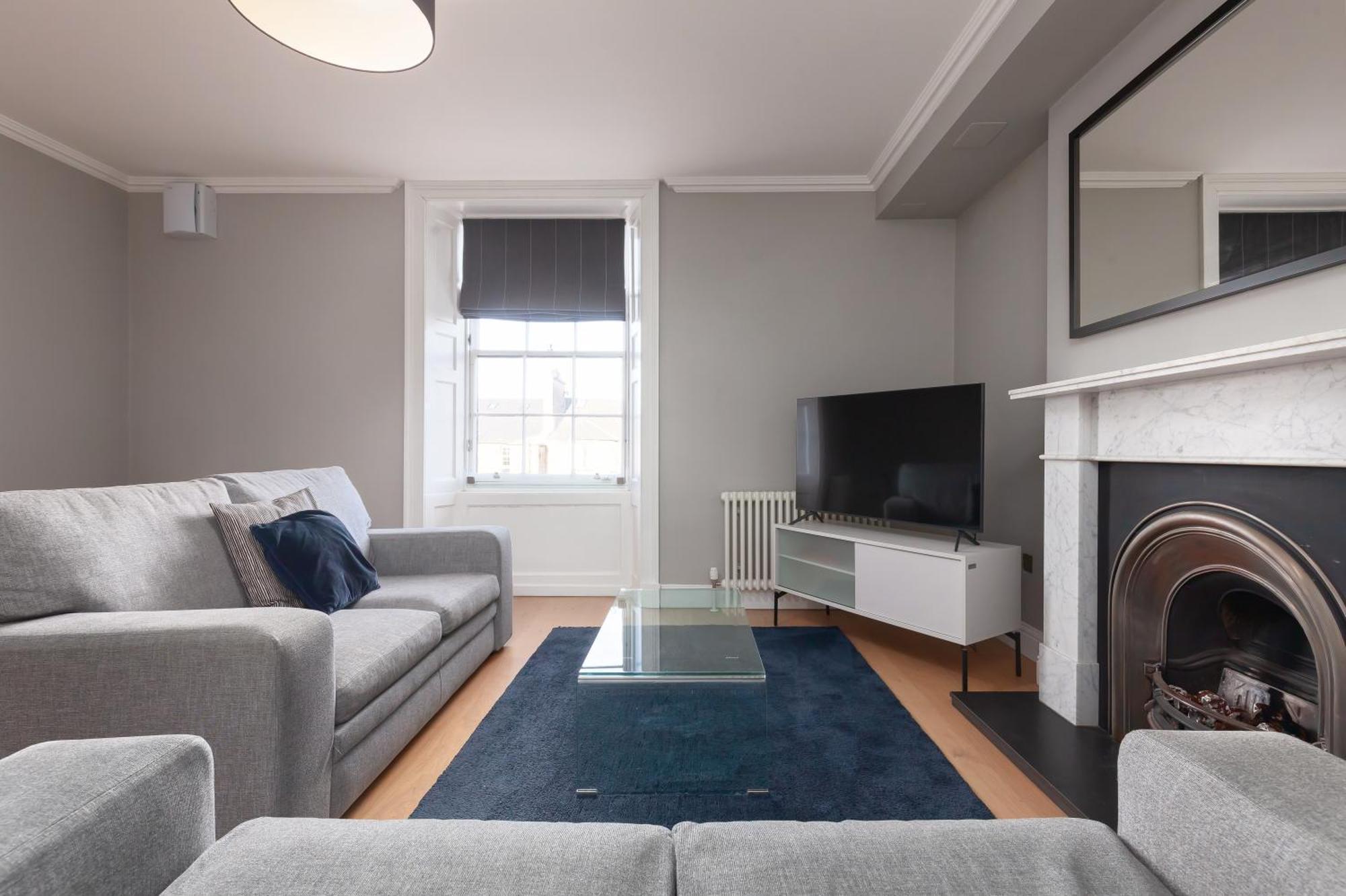 Destiny Scotland - Hill Street Apartments Edinburg Exteriör bild