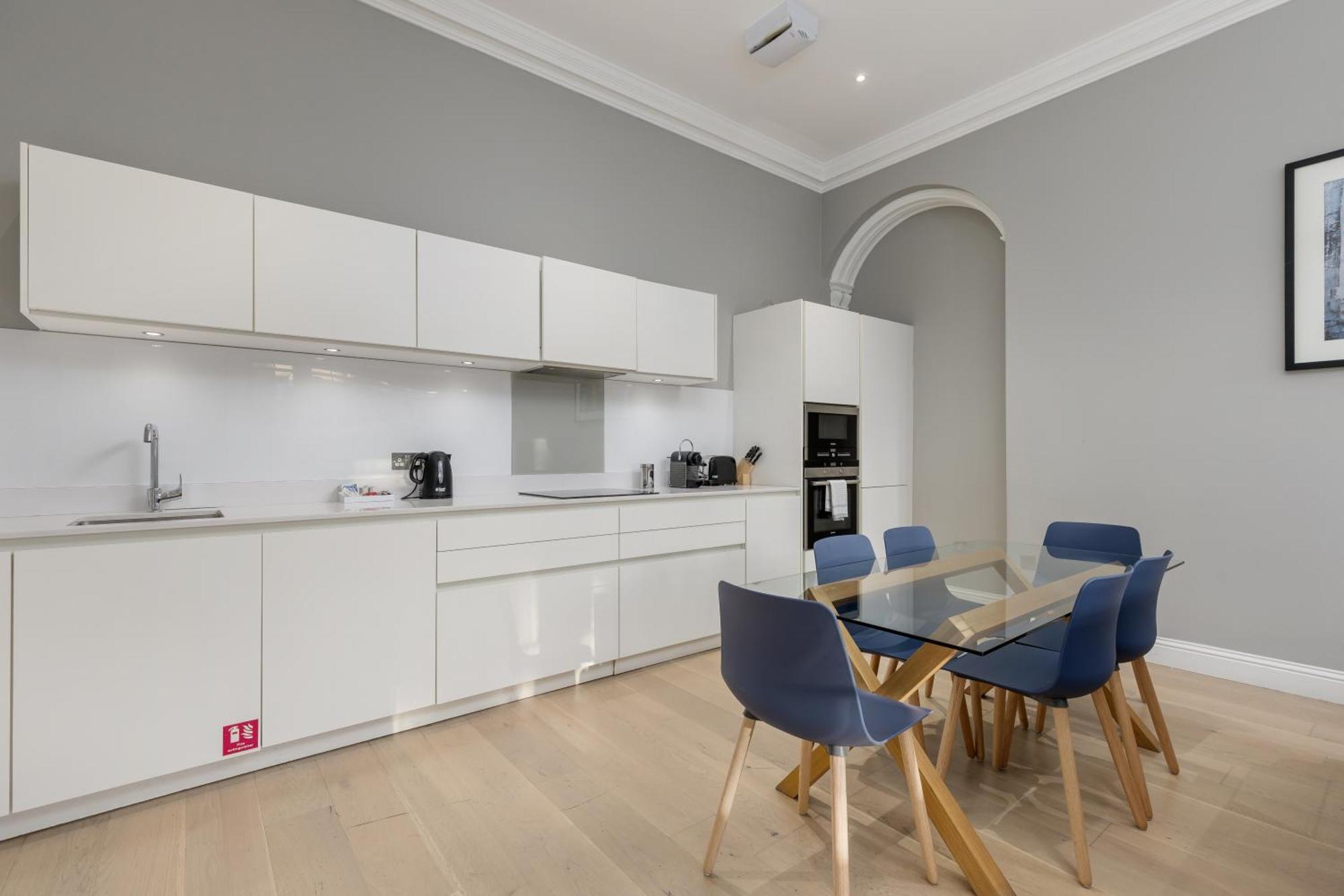 Destiny Scotland - Hill Street Apartments Edinburg Exteriör bild