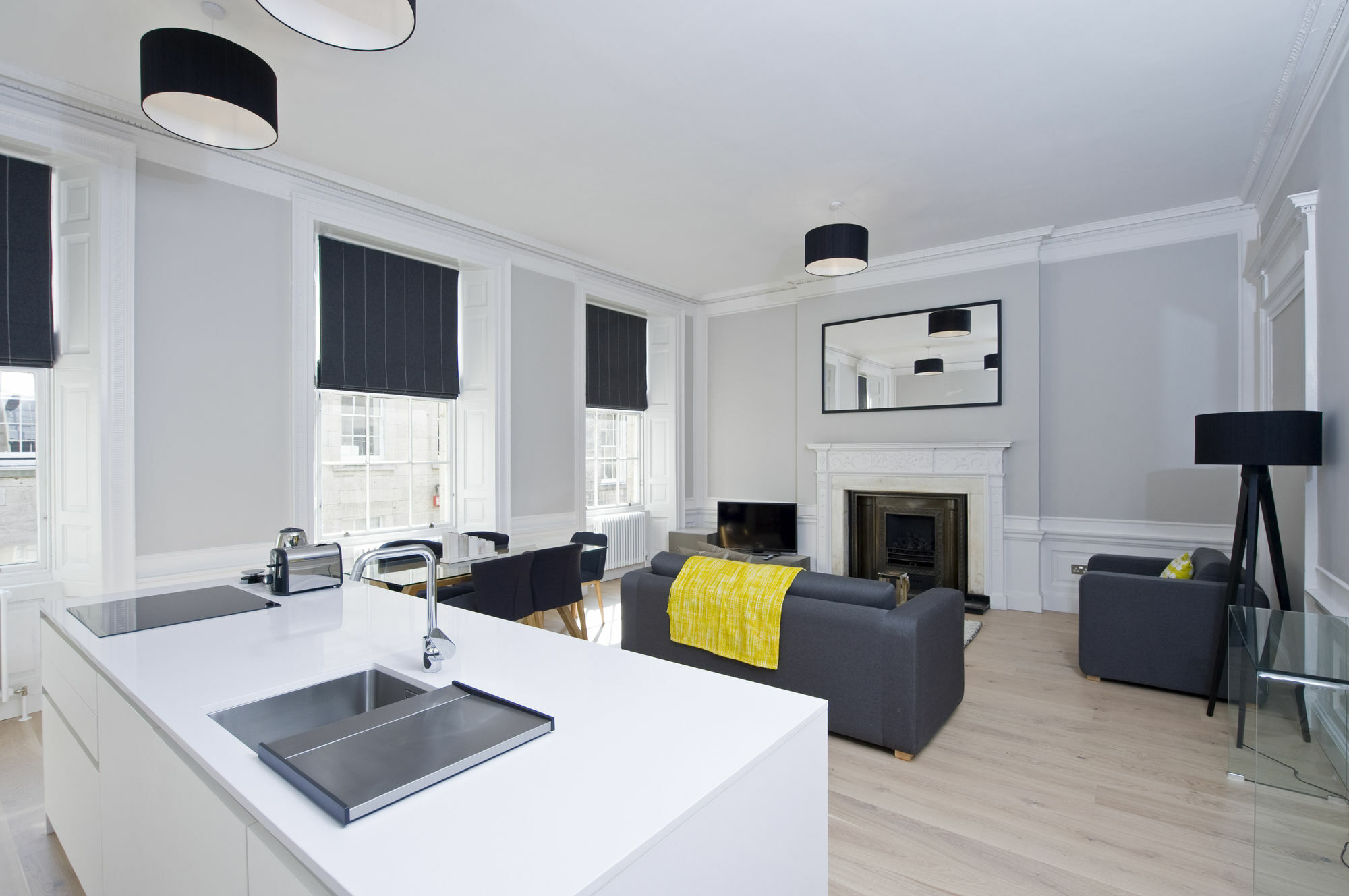 Destiny Scotland - Hill Street Apartments Edinburg Exteriör bild